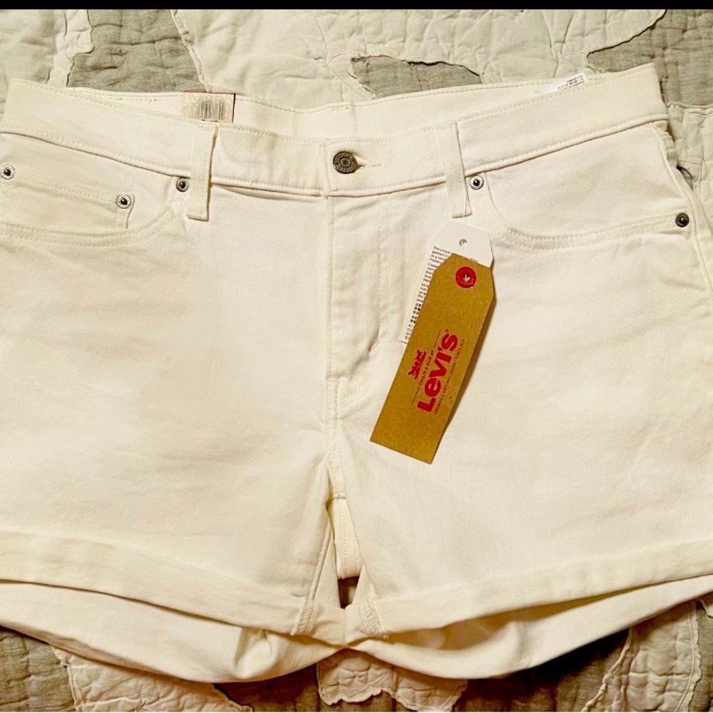 Levi’s White Denim Shorts